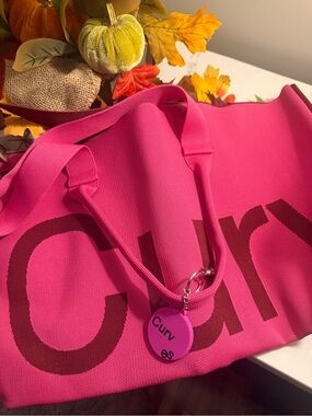 The Curve Bag